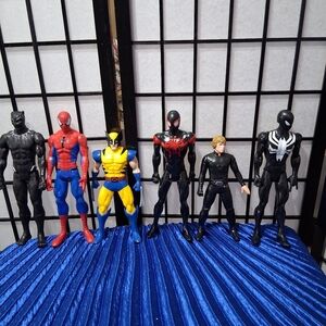 Superheroes  Action Figure Set - Multicolor
